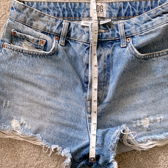 URBAN OUTFITTERS BDG Jean Shorts - Picture 3 of 4